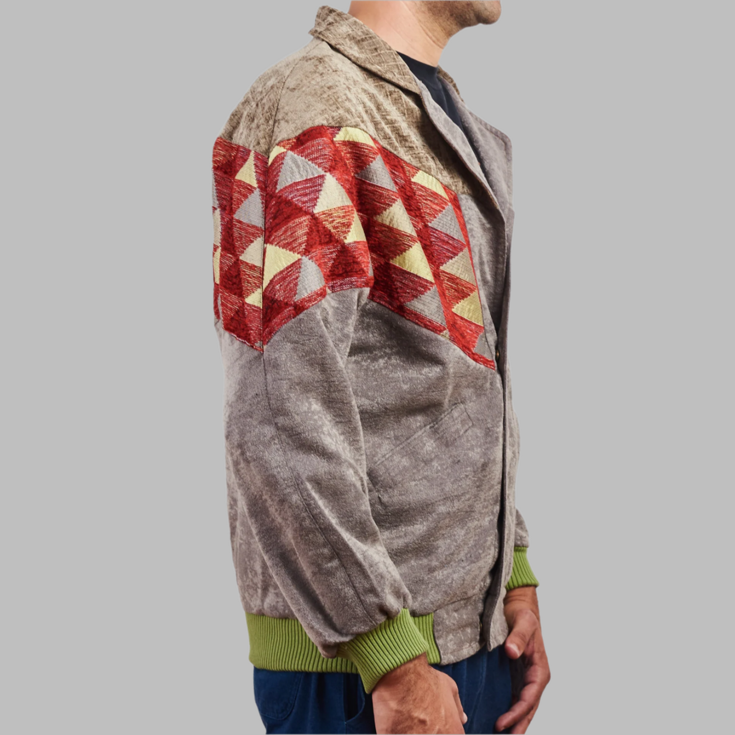 Kilim Bomber Patchwork Jacket Zabazar Jacket description Patchwork Kilim pattern jacket, Hand Quilted Sustainable Jacket, Size L , Bomber Jacket, Upcycled vintage Jacket. 100% cotton one of a kind Original Zabazar Product.