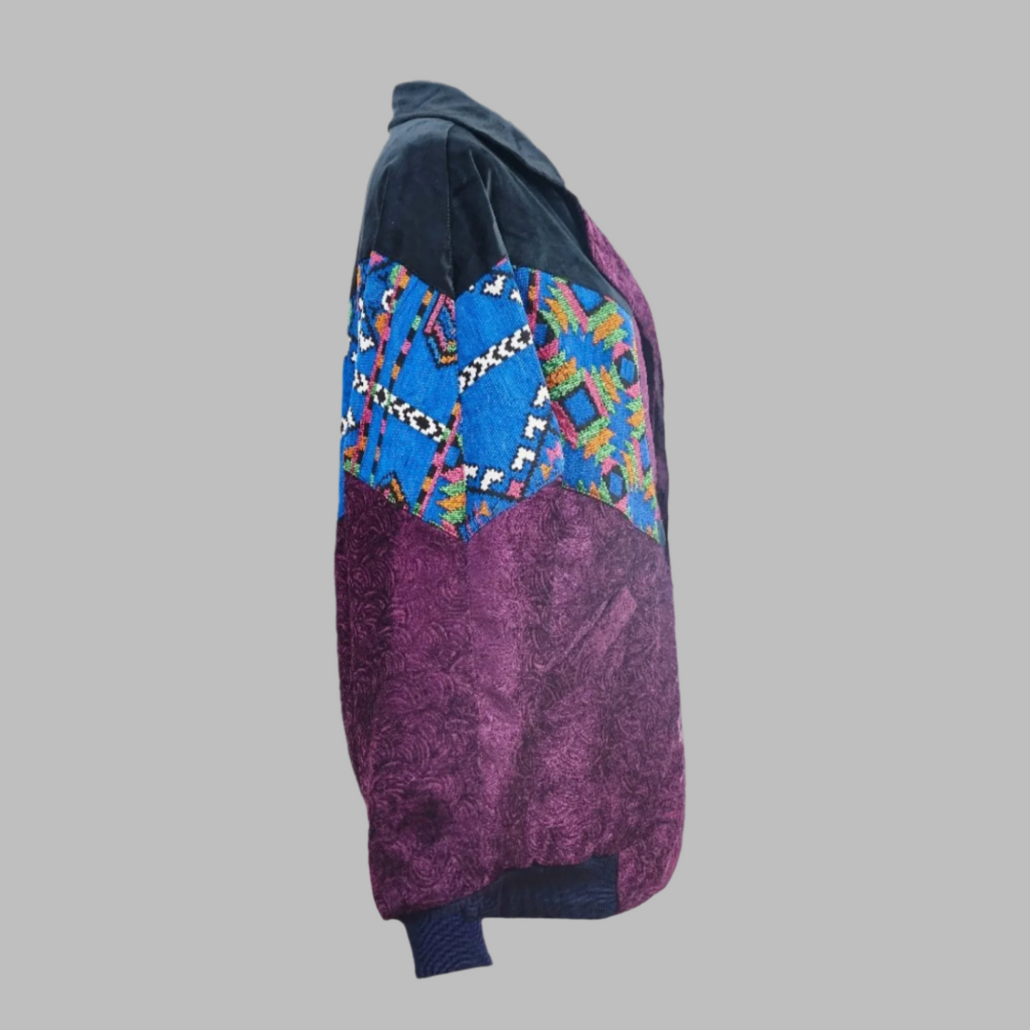 Zabazar Kilim Bomber Patchwork Jacket Patchwork Motifs pattern coat, Hand Quilted Sustainable jacket, Size L, Bomber Jacket, Upcycled vintage Jacket. 100% cotton one of a kind Original Zabazar Product.