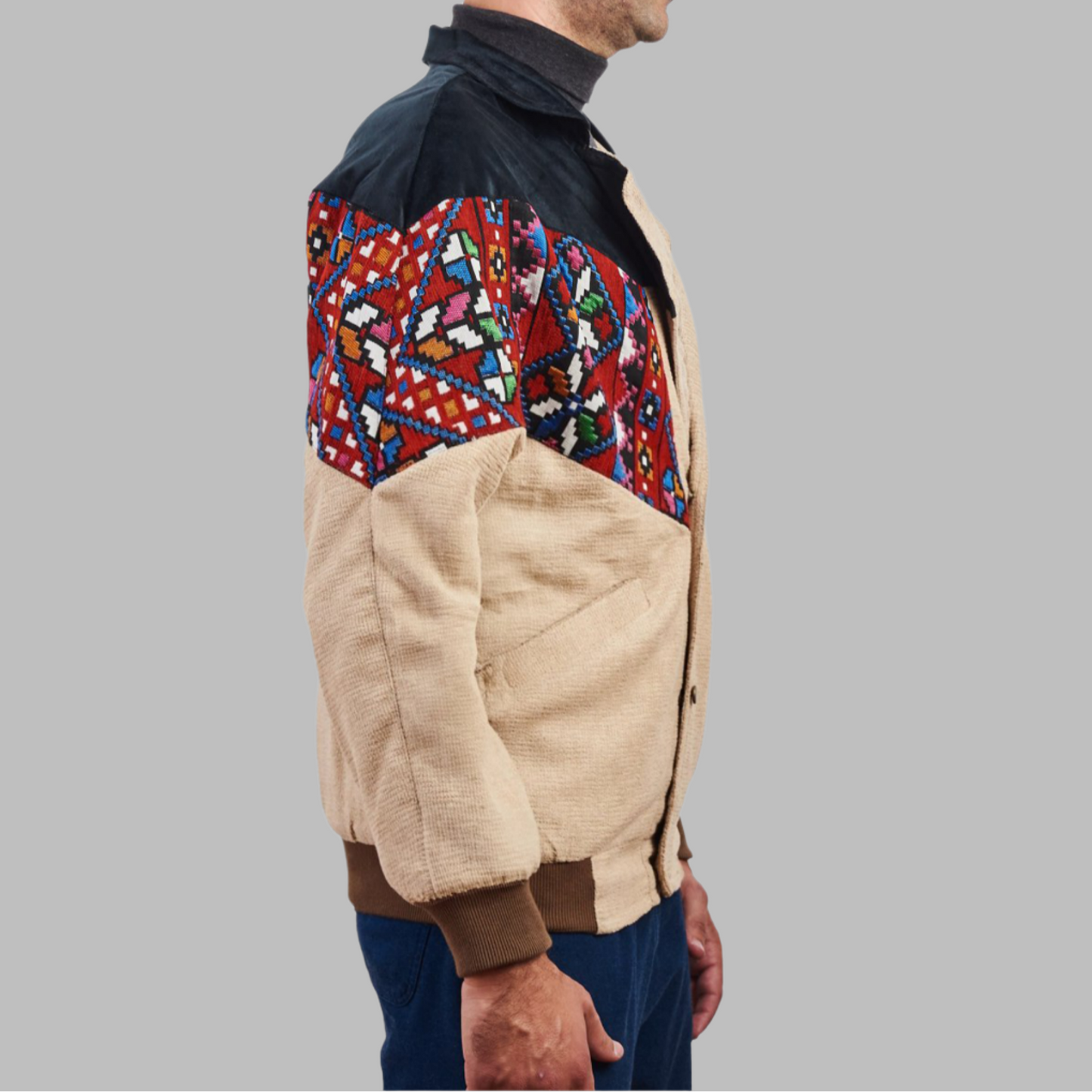 Kilim Bomber Patchwork Jacket Zabazar Jacket description Patchwork Motifs pattern coat, Hand Quilted Sustainable Jacket, Size L , Bomber Jacket, Upcycled vintage Jacket. 100% cotton one of a kind Original Zabazar Product.