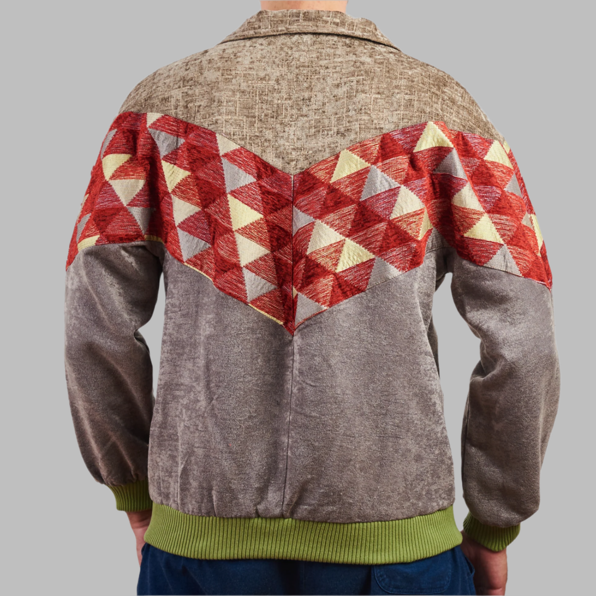 Kilim Bomber Patchwork Jacket Zabazar Jacket description Patchwork Kilim pattern jacket, Hand Quilted Sustainable Jacket, Size L , Bomber Jacket, Upcycled vintage Jacket. 100% cotton one of a kind Original Zabazar Product.