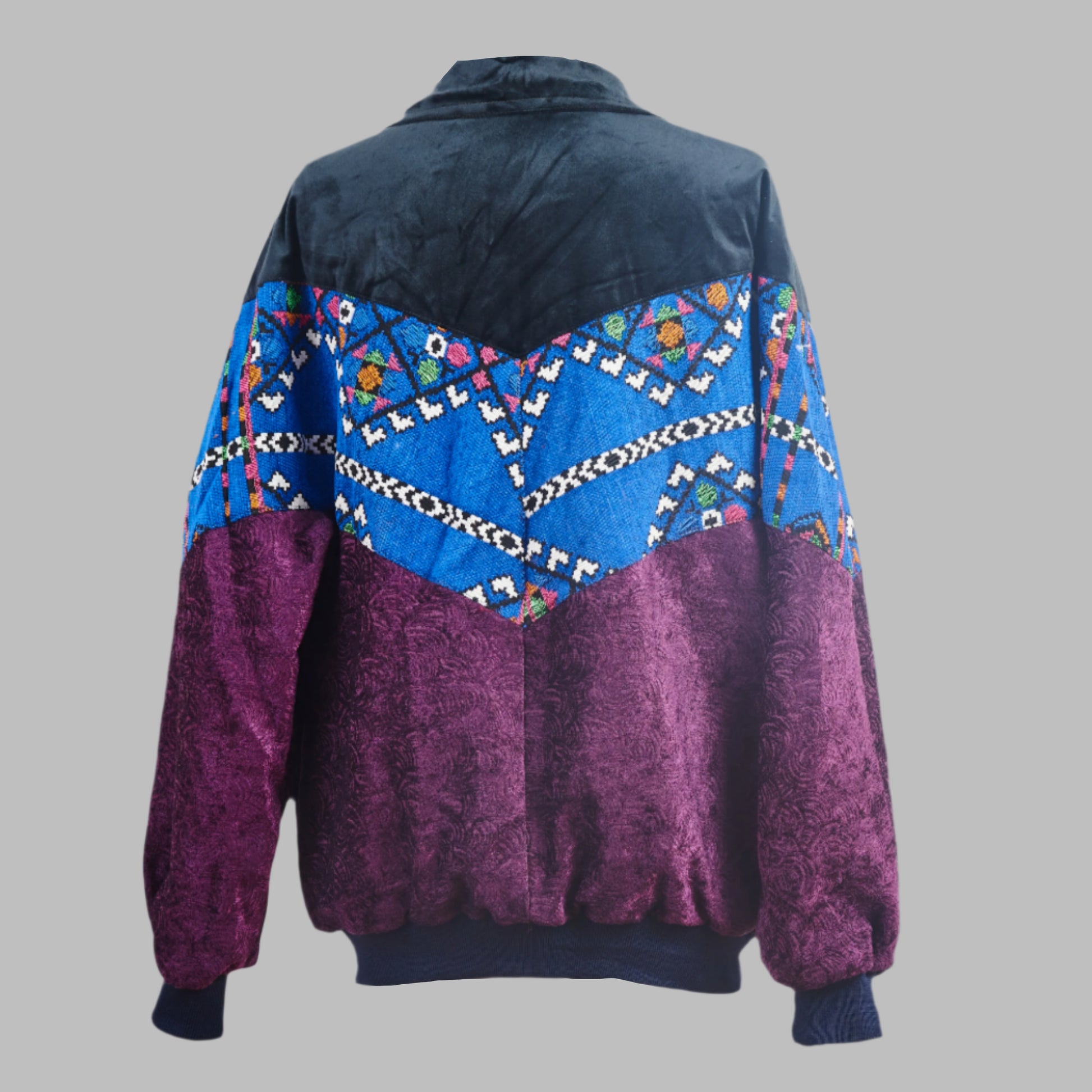 Zabazar Kilim Bomber Patchwork Jacket Patchwork Motifs pattern coat, Hand Quilted Sustainable jacket, Size L, Bomber Jacket, Upcycled vintage Jacket. 100% cotton one of a kind Original Zabazar Product.