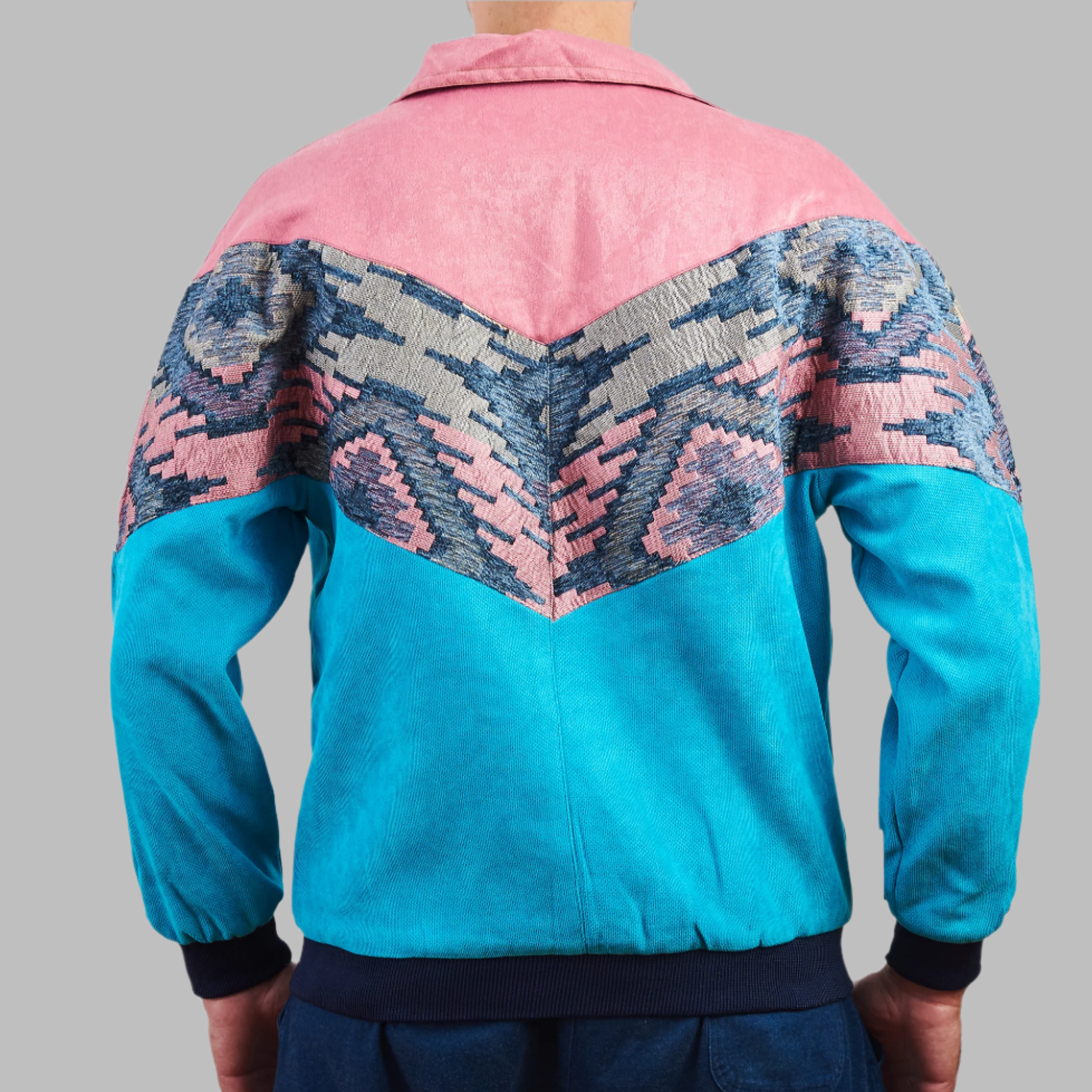 Kilim Bomber Patchwork Jacket Zabazar Jacket description Patchwork Kilim pattern jacket, Hand Quilted Sustainable Jacket, Size L , Bomber Jacket, Upcycled vintage Jacket. 100% cotton one of a kind Original Zabazar Product.