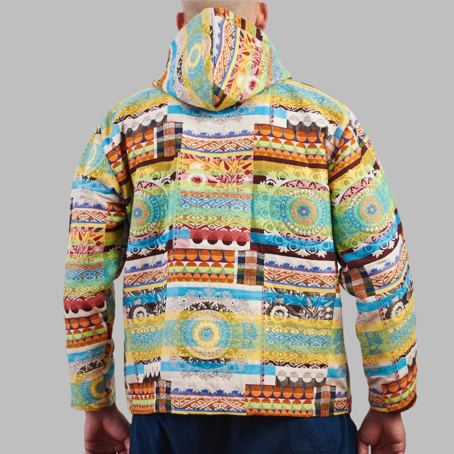 Experience a Unique blend of Heritage and Streetwear with the Eastern Majesty Zip Top Hoodie. Crafted from authentic 80s and 90s vintage fabrics, this 100% cotton hoodie offers a premium feel with a soft napped interior for extra warmth. Designed for a relaxed, oversized fit, it’s available in size L , making it a versatile addition to any wardrobe.