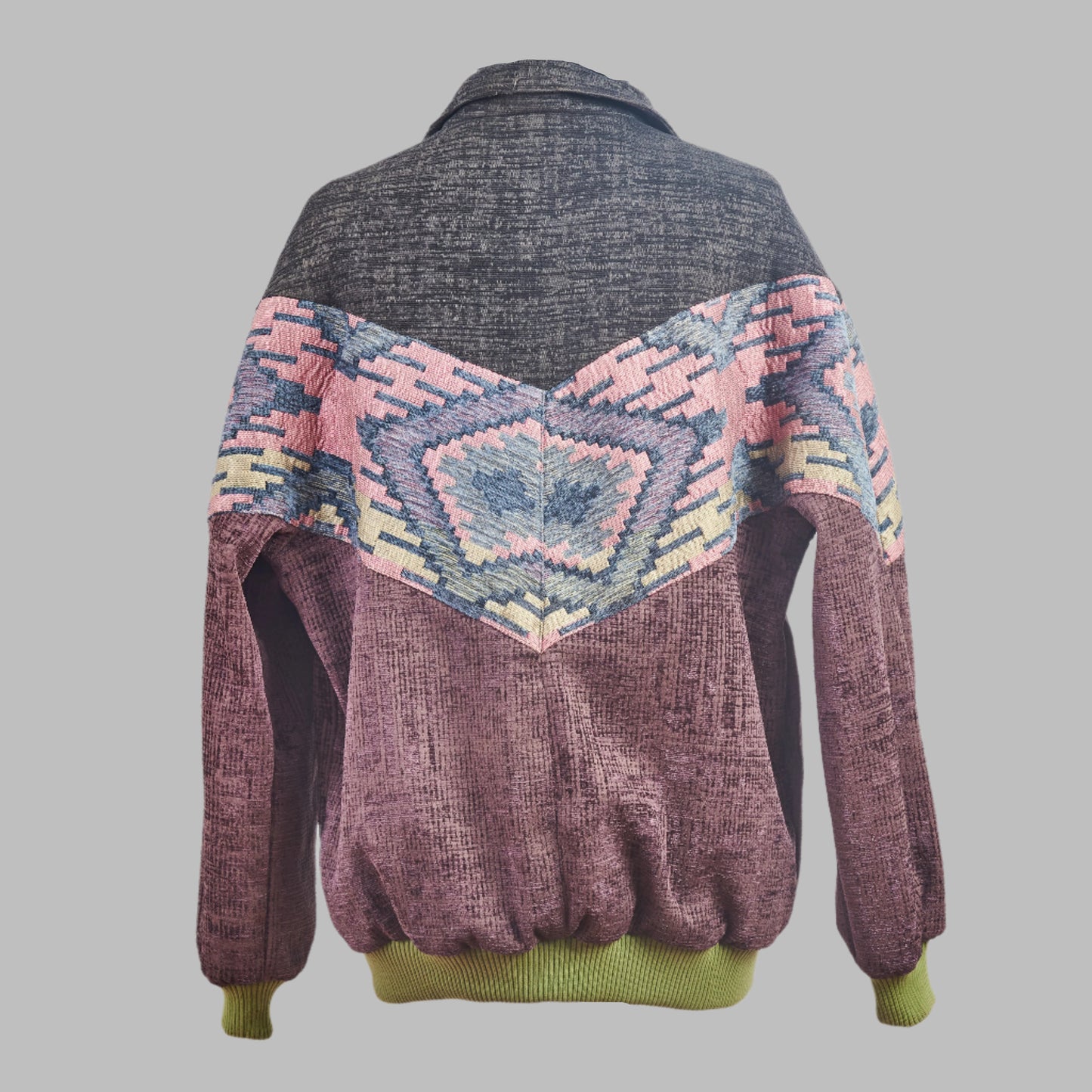 Kilim Bomber Patchwork Jacket Zabazar Jacket description Patchwork Motifs pattern coat, Hand Quilted Sustainable Jacket, Size L , Bomber Jacket, Upcycled vintage Jacket. 100% cotton one of a kind Original Zabazar Product.