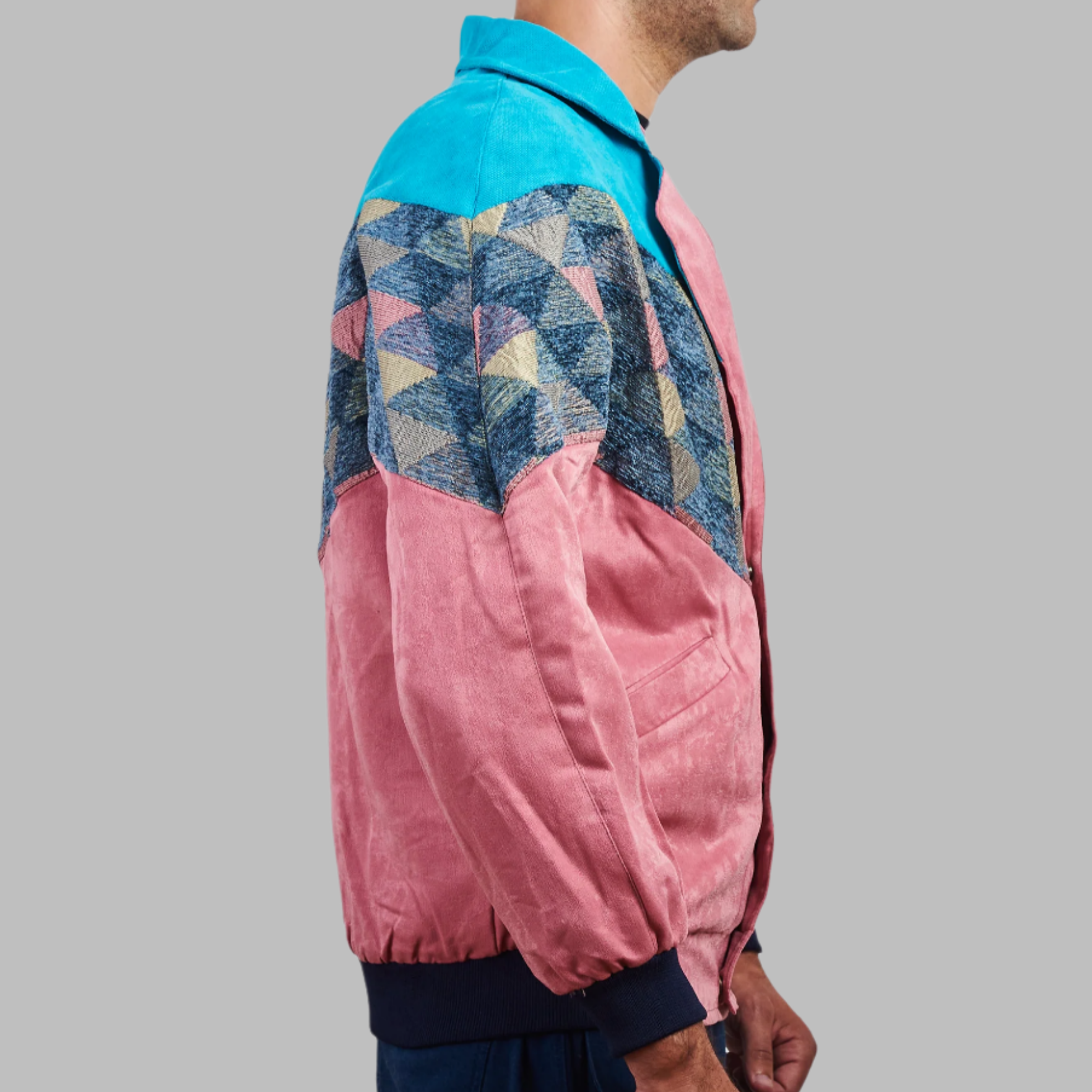 Kilim Bomber Patchwork Jacket Zabazar Jacket description Patchwork Kilim pattern jacket, Hand Quilted Sustainable Jacket, Size L , Bomber Jacket, Upcycled vintage Jacket. 100% cotton one of a kind Original Zabazar Product.