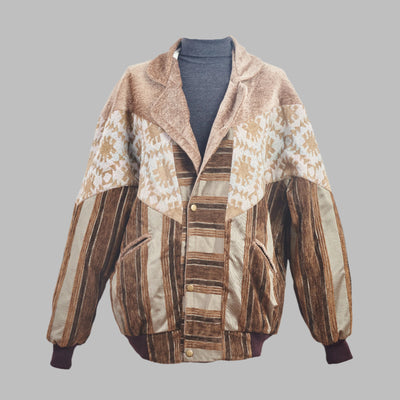 Kilim Bomber Patchwork Jacket Zabazar Jacket description Patchwork Motifs pattern coat, Hand Quilted Sustainable Jacket, Size L , Bomber Jacket, Upcycled vintage Jacket. 100% cotton one of a kind Original Zabazar Product.