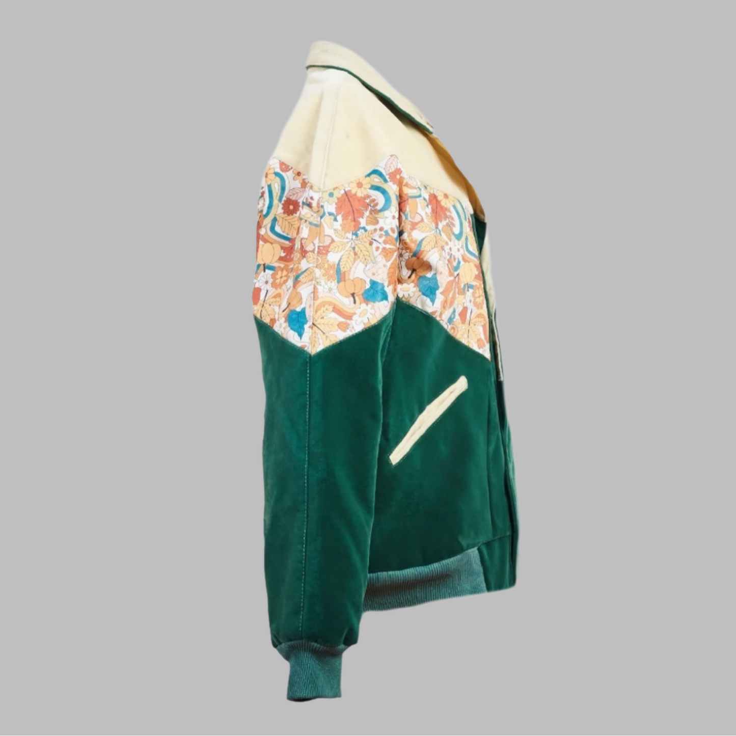 Kilim Bomber Patchwork Jacket Zabazar Jacket description Patchwork Motifs pattern coat, Hand Quilted Sustainable Jacket, Size M , Bomber Jacket, Upcycled vintage Jacket. 100% cotton one of a kind Original Zabazar Product.