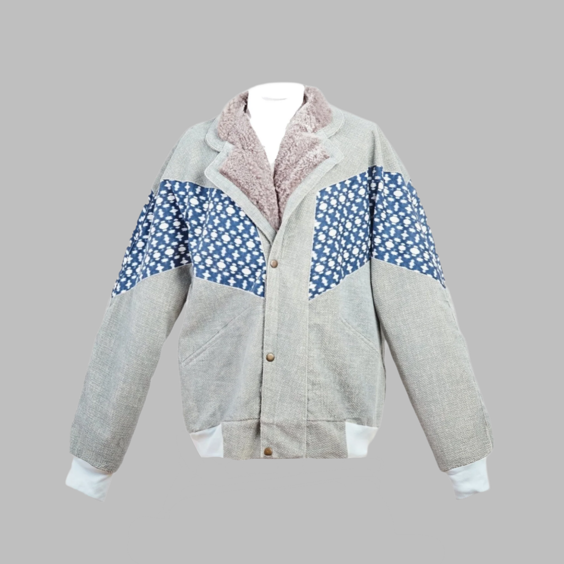 Kilim Bomber Patchwork Jacket Zabazar Jacket description Patchwork Motifs pattern coat, Hand Quilted Sustainable Jacket, Size L , Bomber Jacket, Upcycled vintage Jacket. 100% cotton one of a kind Original Zabazar Product.