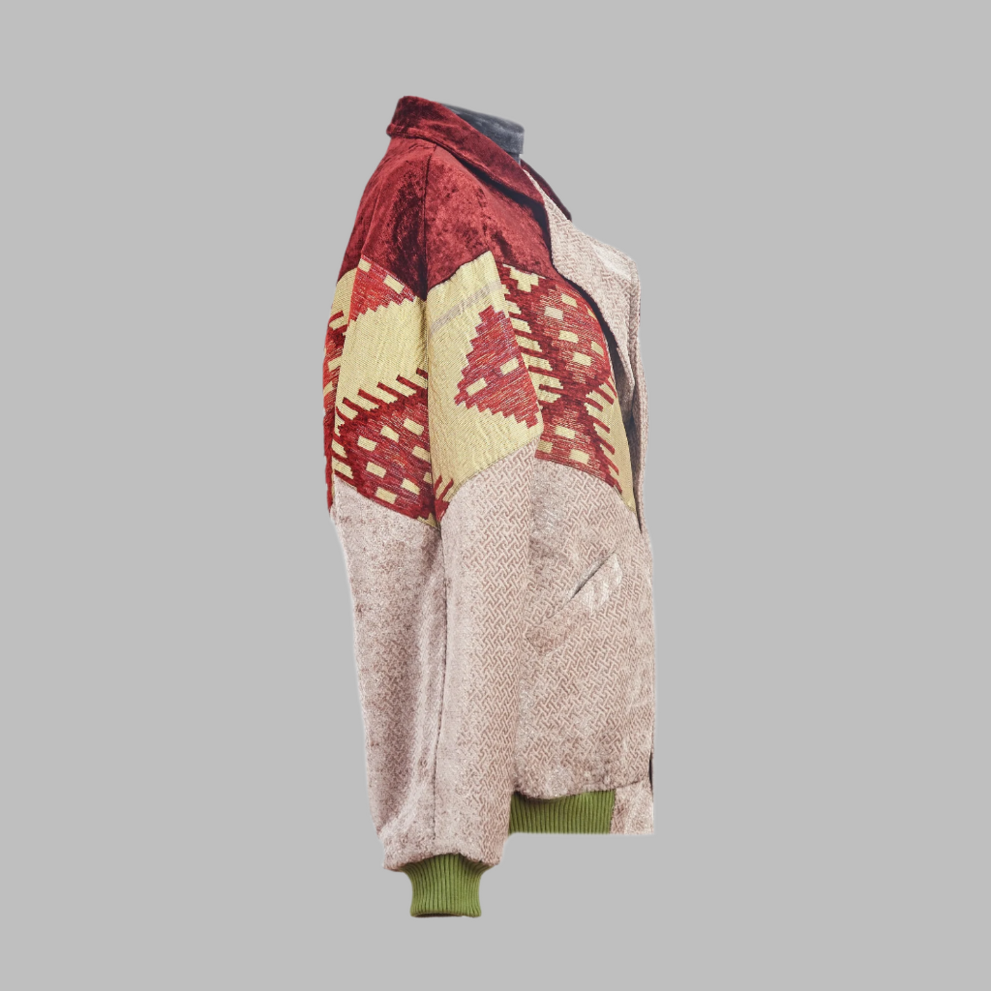 Kilim Bomber Patchwork Jacket Zabazar Jacket description Patchwork Motifs pattern coat, Hand Quilted Sustainable Jacket, Size L , Bomber Jacket, Upcycled vintage Jacket. 100% cotton one of a kind Original Zabazar Product.